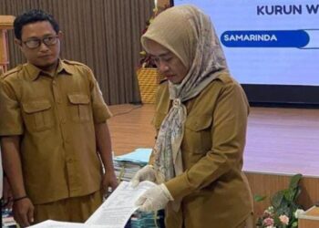 Dispora Kaltim Musnahkan Ribuan Arsip Tak Terpakai