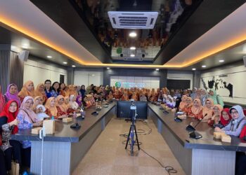 Seminar DWP Dinas PUPR Kaltim, Endro Tekankan Pengendalian Emosi