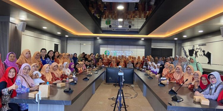 Seminar DWP Dinas PUPR Kaltim, Endro Tekankan Pengendalian Emosi