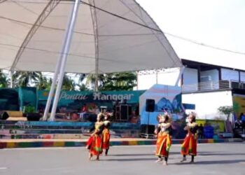 Dispora Gagas Atraksi Heritage Culture of East Borneo pada Aniversary 23th Jali Jali Enterprise