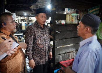 Wakil Menteri Koperasi Ferry Juliantono Blusukan Ke Koperasi Tahu