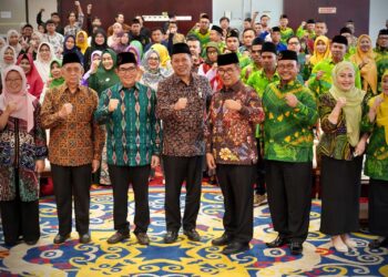 Wamen Koperasi Hadiri Pelantikan SI Kaltim dan Luncurkan KOKSI Kaltim