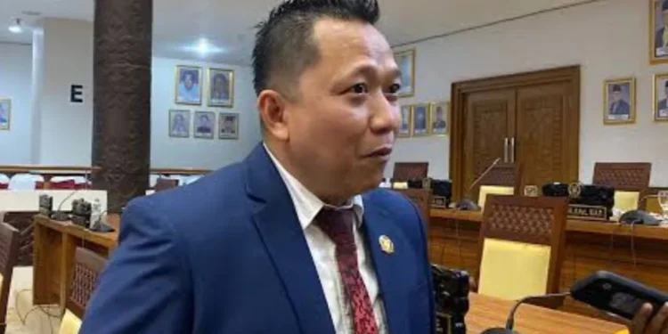 Ketua Komisi III DPRD Samarinda Soroti Minimnya Penerangan Jalan di Pinggiran Kota